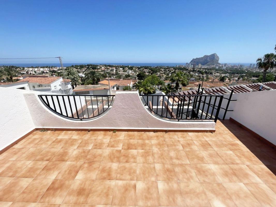 Properties for sale and rent in Spain photo 2