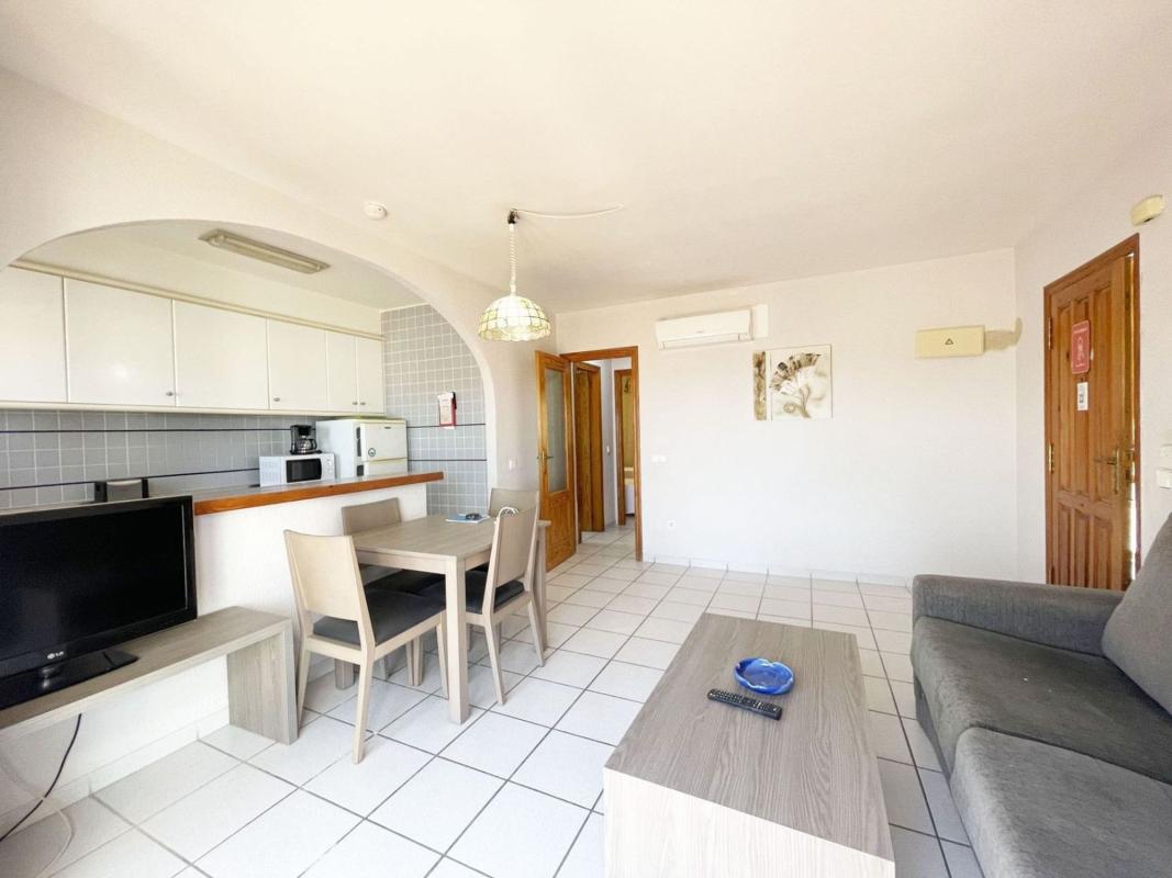 Properties for sale and rent in Spain photo 4