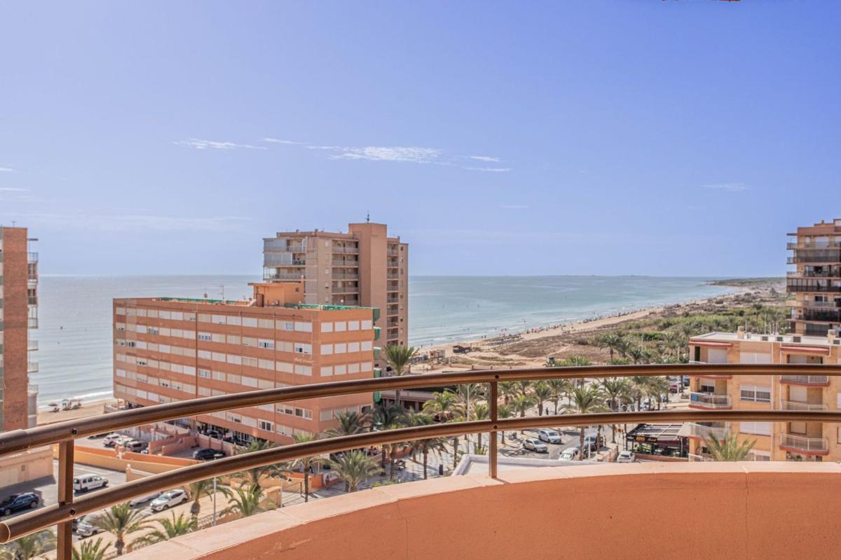Venta de piso en Piso en Avenida San Bartolome Tir, 44, Arenales del Sol, Elche / Elx, Elche / Elx
 photo 3