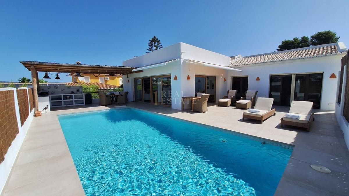Venta de chalet independiente en Casa o chalet en Pinomar - Pinosol, Jávea/Xàbia, Jávea/Xàbia
photo 2