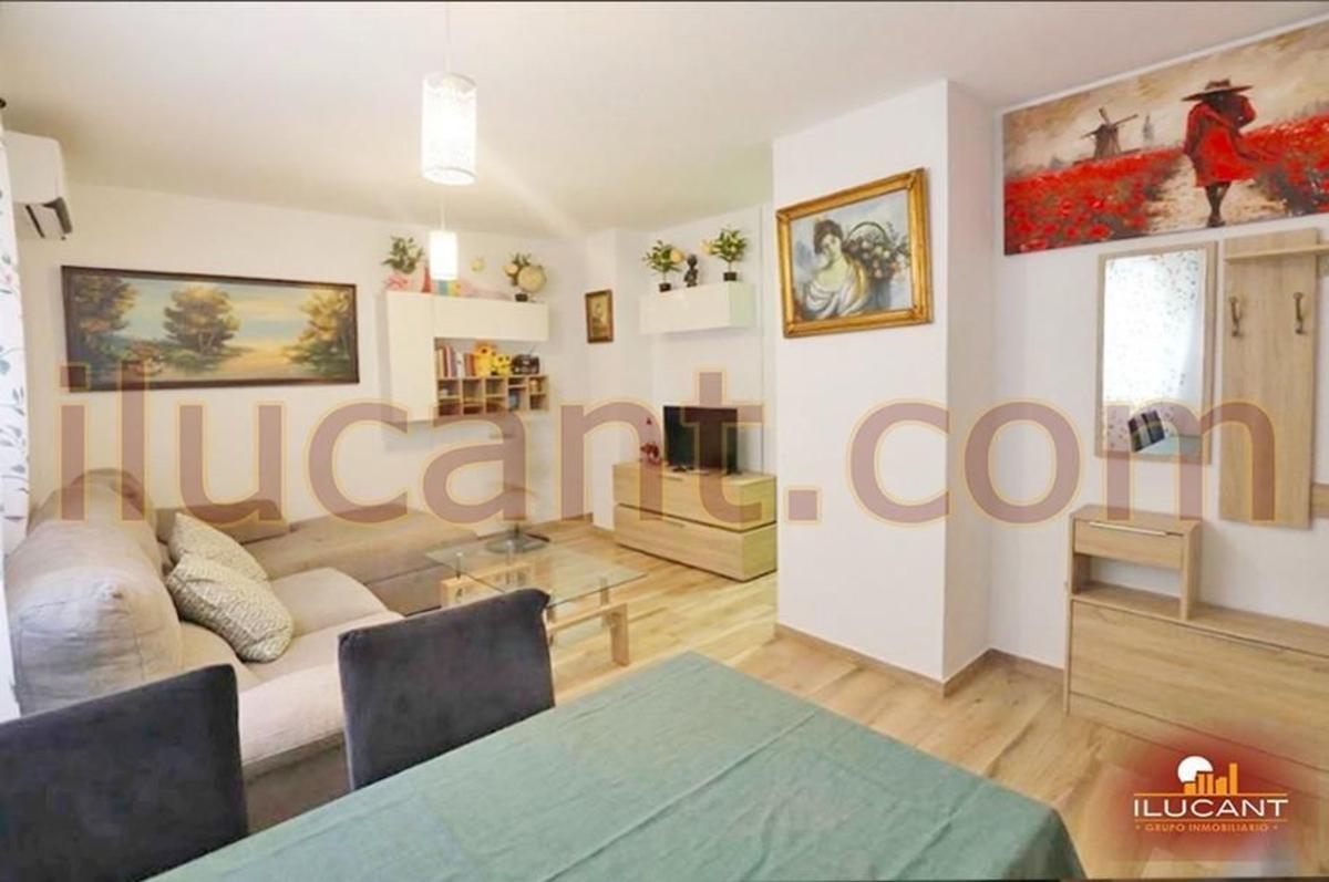 Sprzedaż mieszkania w Piso en Carolinas Bajas, Alicante / Alacant, Alicante / Alacant
photo 1