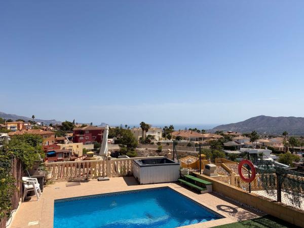 Chalet pareado en Llevant, Coloma, La Nucia photo 1