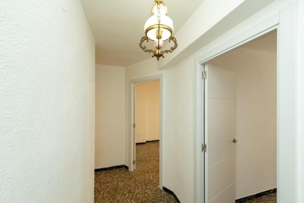 Venta de piso en Piso en Santo Domingo, Alicante / Alacant, Alicante / Alacant
 photo 2