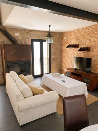 Chalet adosado en Calle Constitució, Castell de Castells thumbnail 3