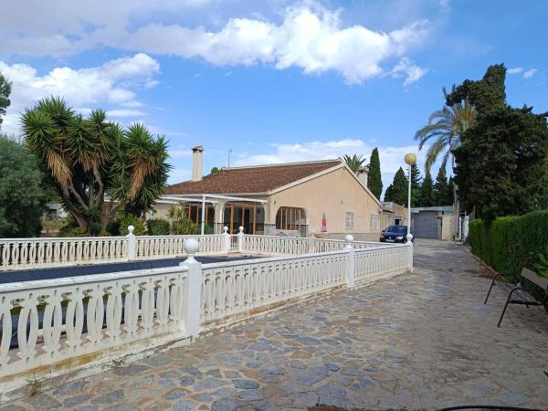 Casa o chalet independiente en Las Bayas-Asprillas, Elche / Elx photo 1