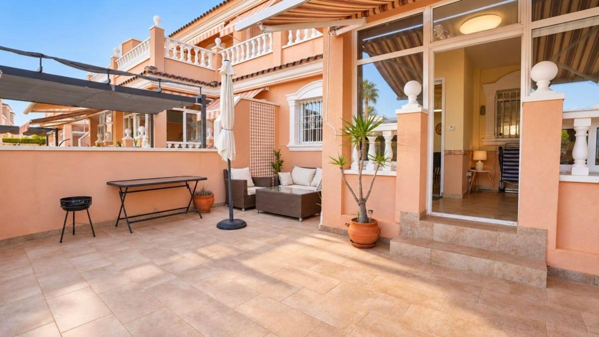 Propiedades en venta y alquiler en España photo 2
