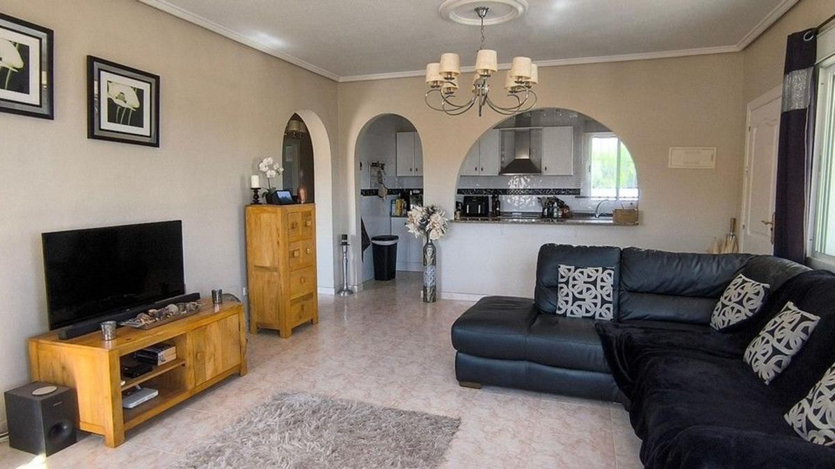 Properties for sale and rent in Spain photo 2