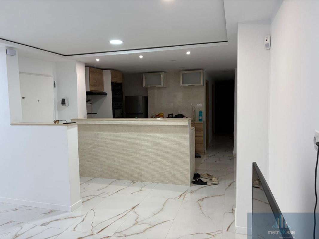 Продажа квартиры на Piso en Centro, Santa Pola, Санта Пола
photo 1
