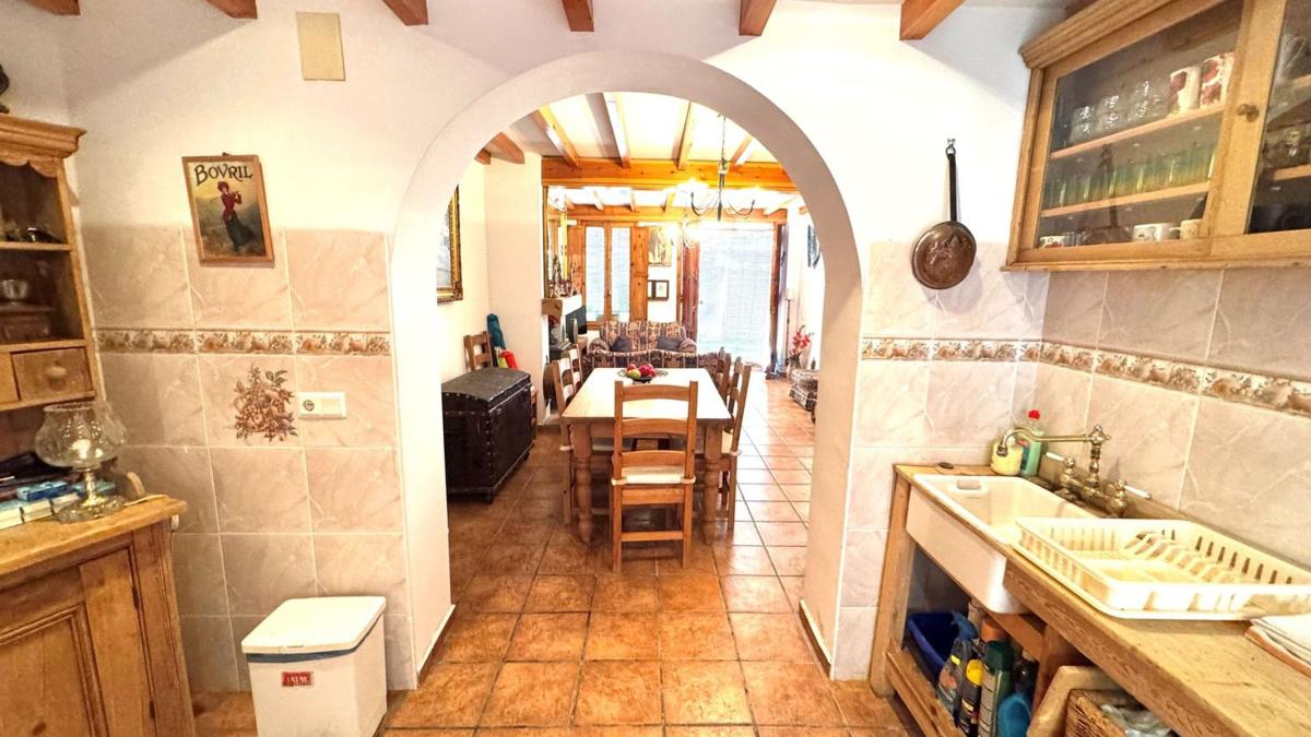 Propiedades en venta y alquiler en España photo 2