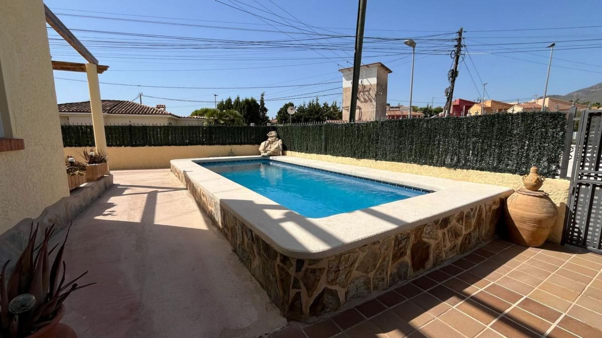 Propiedades en venta y alquiler en España photo 2
