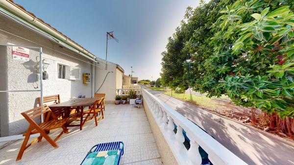 Chalet adosado en Calle Goleta Maria, 6, Playa de los Náufragos, Torrevieja photo 4