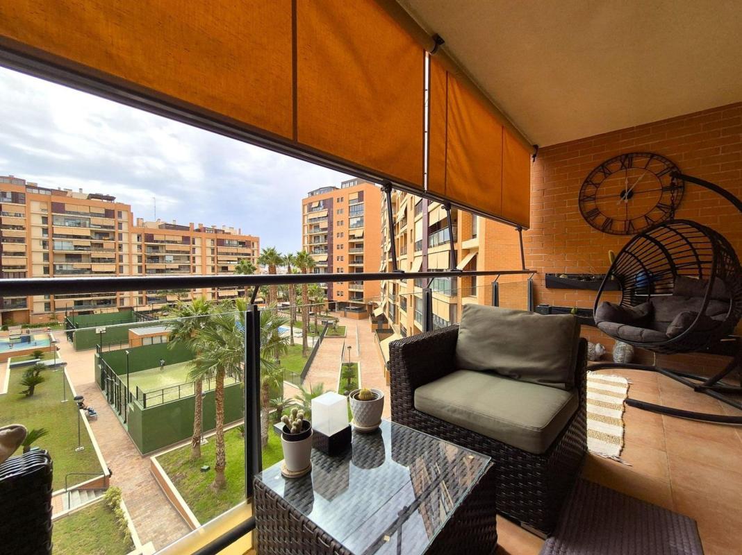 Venta de piso en Piso en Avenida Médico Ricardo Ferre, Paus, Alicante / Alacant, Alicante / Alacant
photo 1