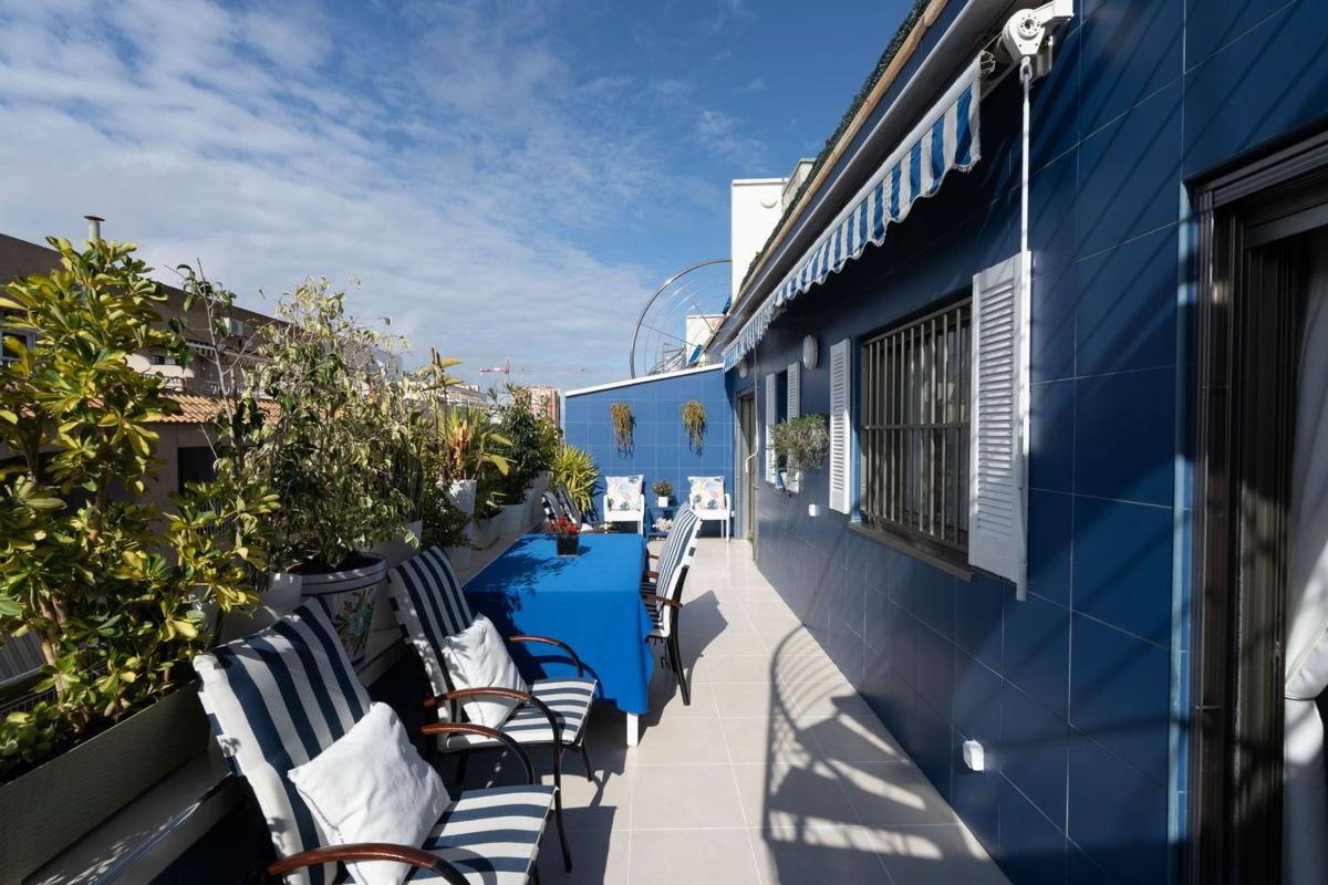 Продажа пентхауса на Ático en Avenida Doctor Mariano Ruiz Canovas, Playa de los Locos, Torrevieja, Торревьеха photo 1