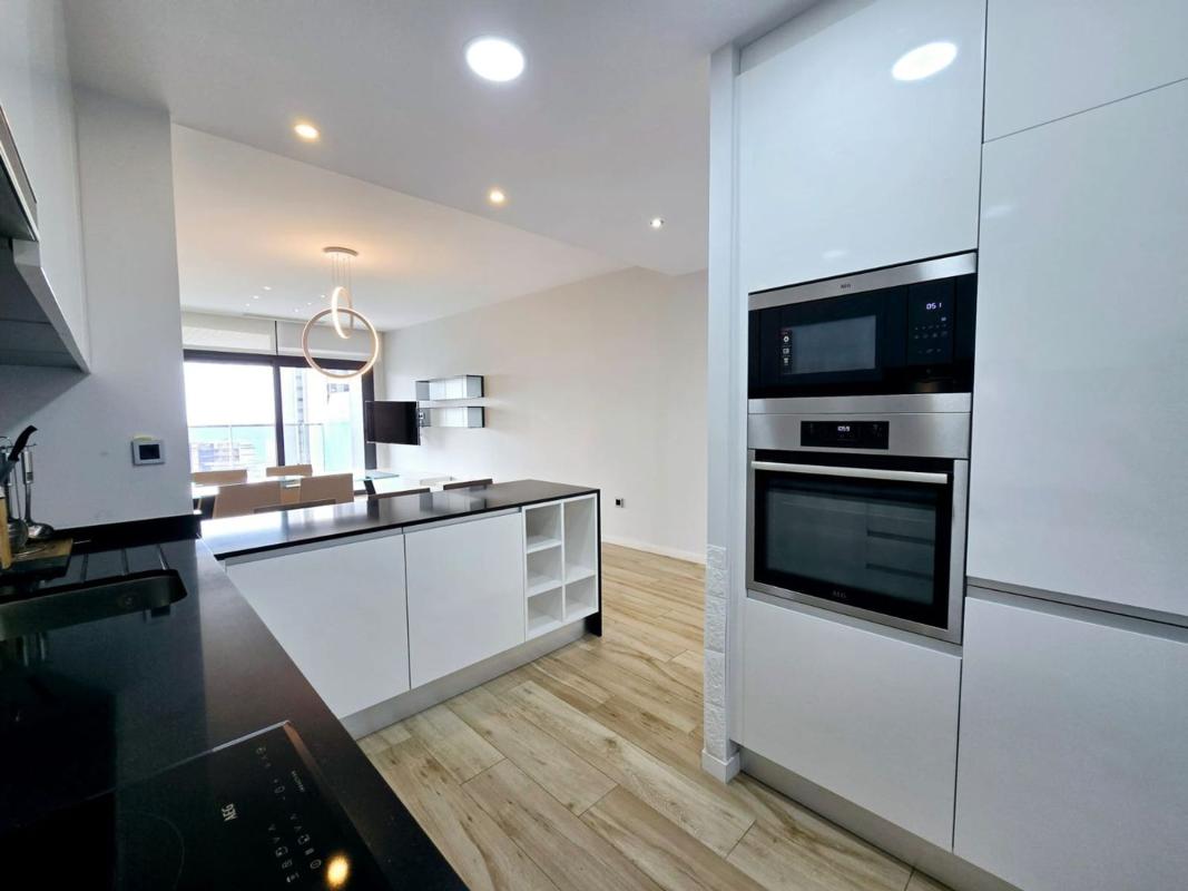 Продажа квартиры на Piso en Av Republica Argentina, Playa de Poniente, Benidorm, Бенидорм
photo 5
