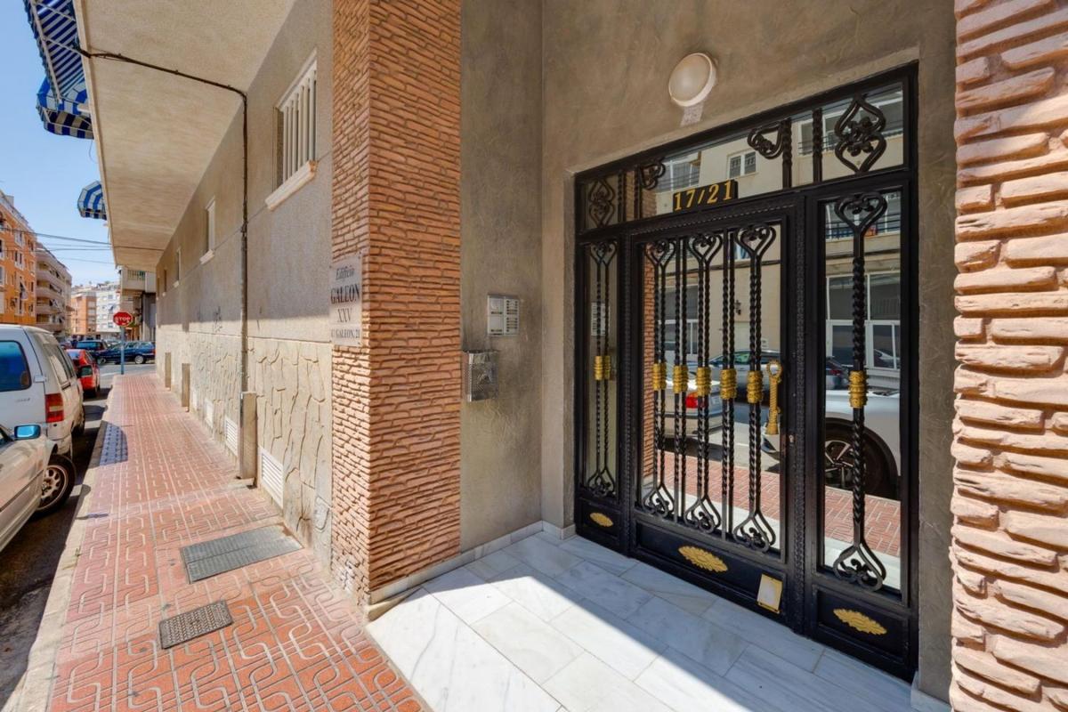 Продажа квартиры на Piso en Calle Galeón, Avenida Habaneras - Curva de Palangre, Torrevieja, Торревьеха
photo 5
