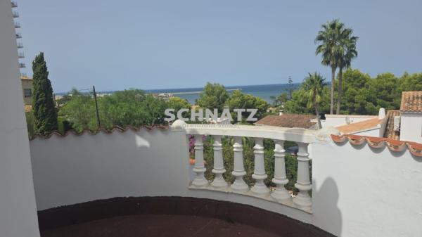 Chalet wolnostojący na sprzedaż w Casa o chalet en Les Rotes/Las Rotas, Denia, Dénia photo 1