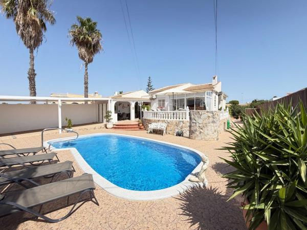 Chalet pareado en La Siesta - El Salado - Torreta, Torrevieja thumbnail 2