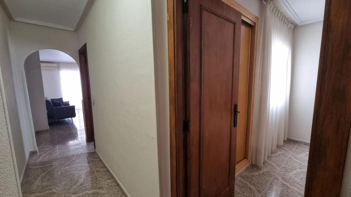 Продажа квартиры на Piso en Playa de los Náufragos, Torrevieja, Торревьеха
photo 4