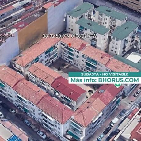 Продажа квартиры на Piso en Plaza Prelado D. Antonio Bayona, Pueblo Poniente, Benidorm, Бенидорм
thumbnail 3
