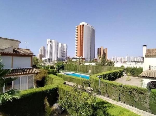 Casa o chalet independiente en Zona Sierra Helada, Benidorm thumbnail 2