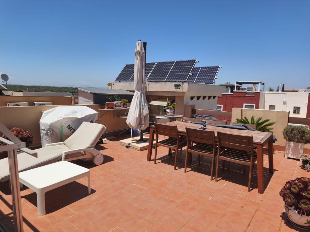 Venta de ático en Ático en Calle Lago de Sanabria, 348, Zona Lago - Los Almendros, Orihuela, Orihuela photo 4