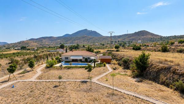 Casa o chalet independiente en Hondón de los Frailes photo 1