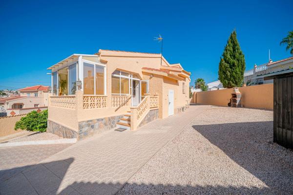 Casa o chalet independiente en Calle Picasso, 42, Centro de la Ciudad Quesada, Rojales thumbnail 2