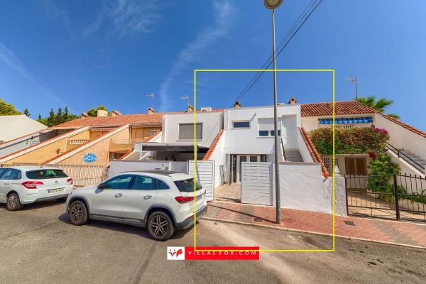 Chalet adosado en Calle Carla Vaquera, Los Balcones - Los Altos del Edén, Torrevieja photo 1