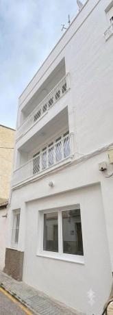 Venta de piso en Piso en Calle Montero, 4, Orihuela Ciudad, Orihuela, Orihuela
 photo 1