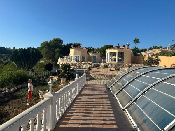 Chalet wolnostojący na sprzedaż w Casa o chalet en Calle Eurídice, La Pedrera-Vessanes, Denia, Dénia thumbnail 3