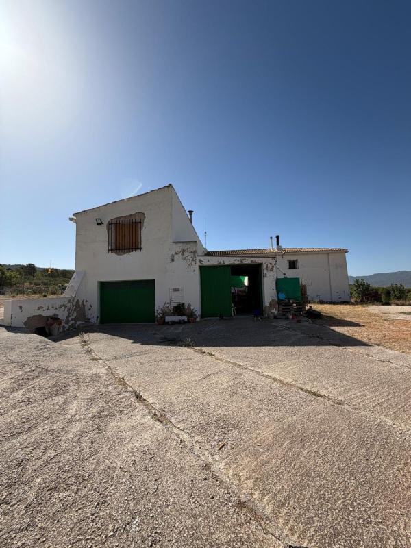 Propiedades en venta y alquiler en España photo 5