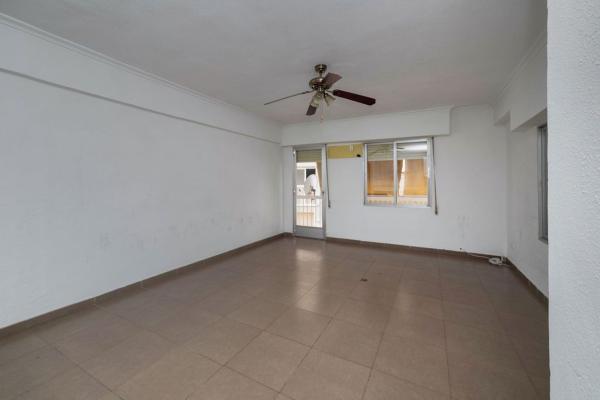 Venta de piso en Piso en Calle de Sant Antoni, Centro, Santa Pola, Santa Pola
thumbnail 2