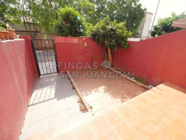 Chalet adosado en Zona Pueblo, Pilar de la Horadada photo 1