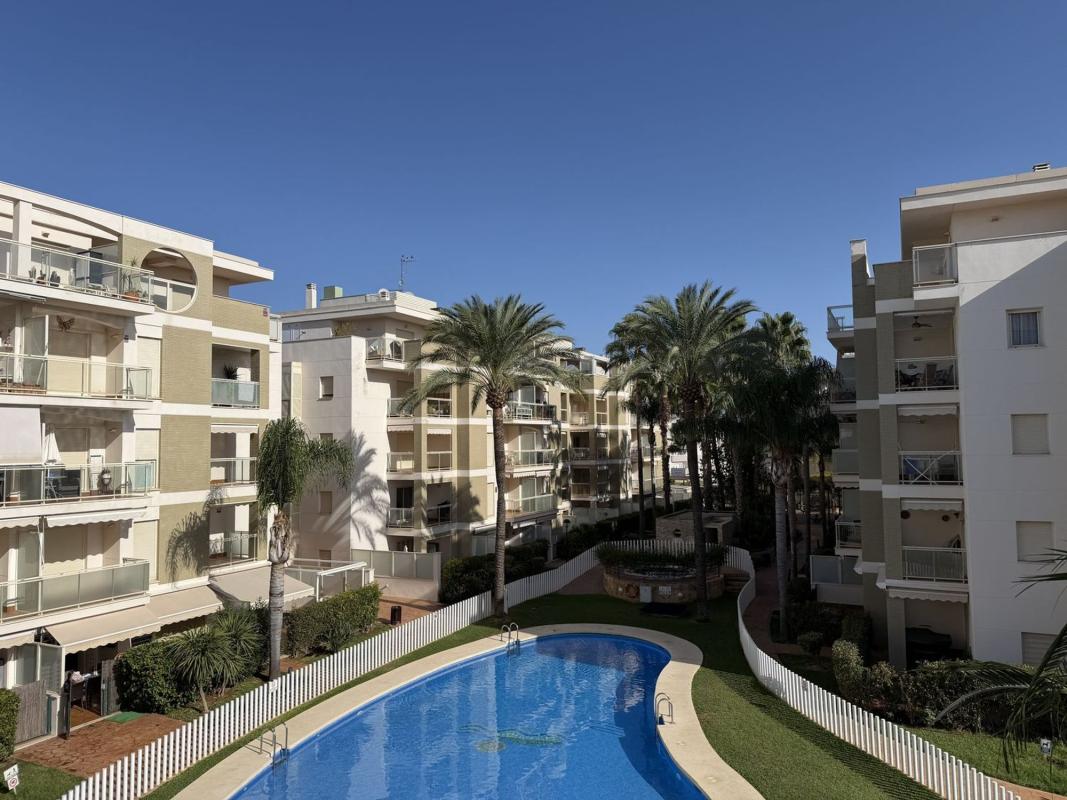 Продажа квартиры на Piso en Avenida de Gandia, 39, Les Bassetes-El Marjal, Denia, Дения
photo 1