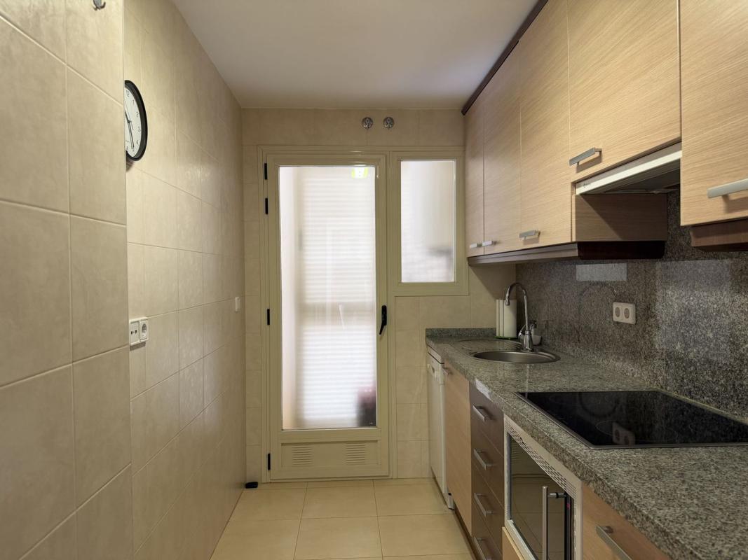 Продажа квартиры на Piso en Avenida de Gandia, 39, Les Bassetes-El Marjal, Denia, Дения
photo 3