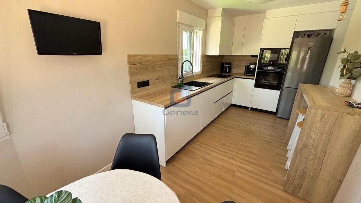 Properties for sale and rent in Spain photo 3