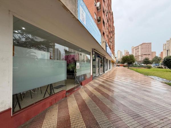 Local en Calle Islandia, Pueblo Levante, Benidorm photo 2
