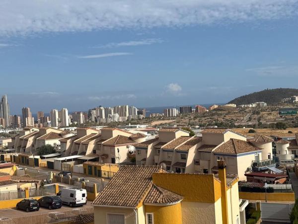 Sprzedaż mieszkania w Piso en Avenida Costa Brava s/n, Balcón de Finestrat-Terra Marina, Finestrat, Finestrat
thumbnail 2