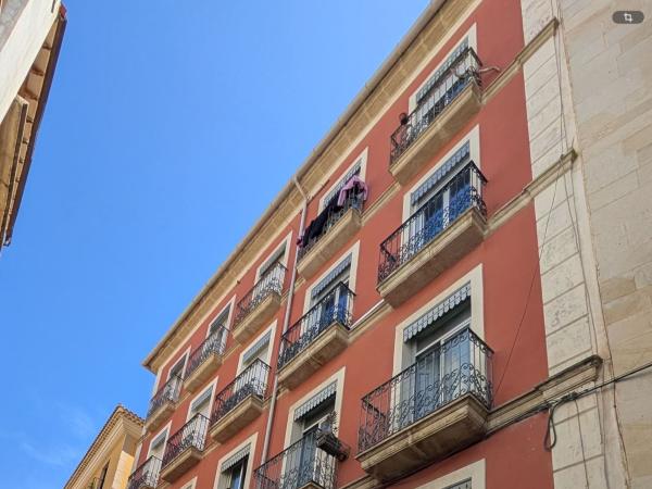 Sprzedaż mieszkania w Piso en Calle Virgen de Belén, Casco Histórico-Santa Cruz, Alicante / Alacant, Alicante / Alacant
photo 1