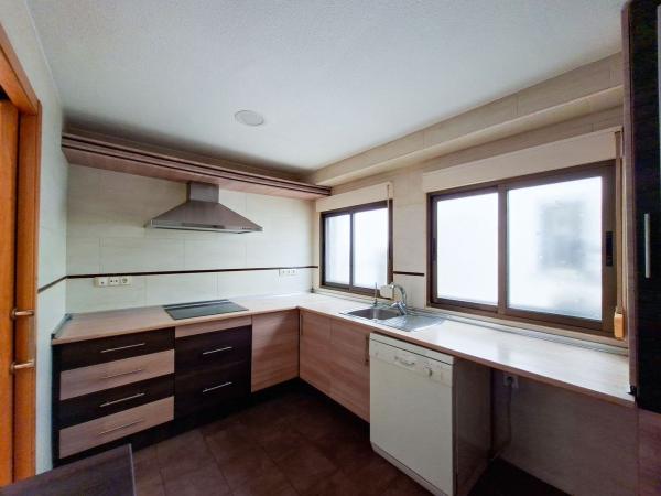 Продажа квартиры на Piso en Calle Gardenias, 3, Centro Urbano, Benidorm, Бенидорм
photo 1