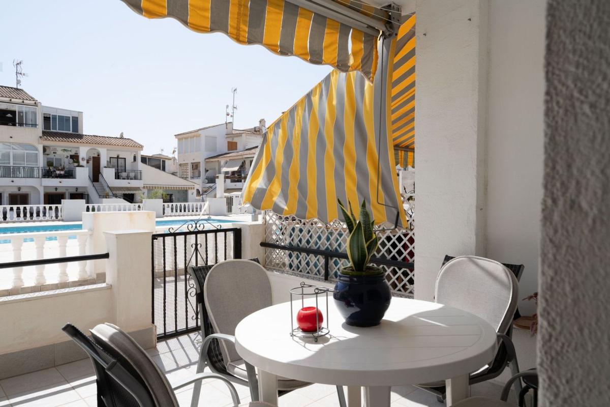 Продажа квартиры на Piso en Calle Tomas Valcarcel, Zona los Frutales, Torrevieja, Торревьеха
photo 5