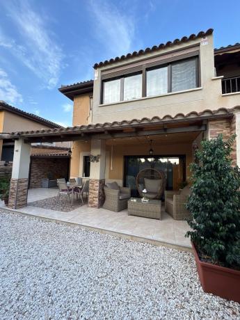Chalet pareado en Calle de l'Ossa Menor, Almajada-Ravel, Mutxamel thumbnail 2