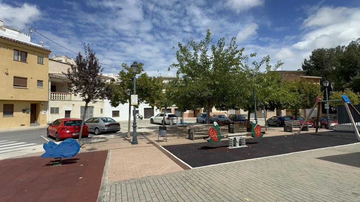 Properties for sale and rent in Spain photo 3