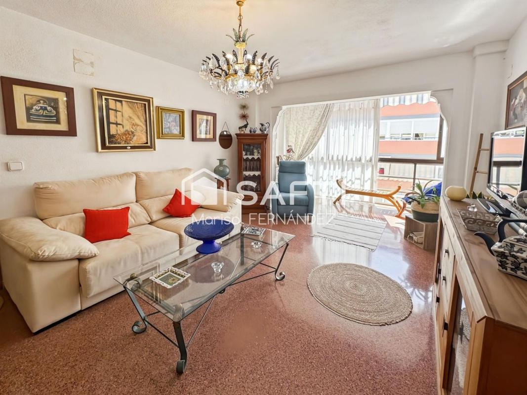 Sprzedaż mieszkania w Piso en Pueblo Levante, Benidorm, Benidorm
photo 1
