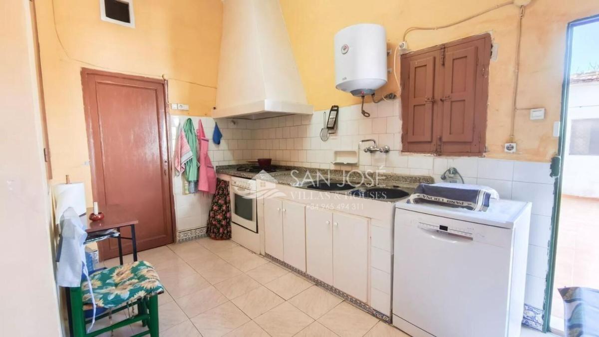 Propiedades en venta y alquiler en España photo 1