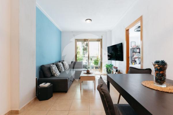 Venta de piso en Piso en Calle Campoamor, Puerto Deportivo, Torrevieja, Torrevieja
 photo 2