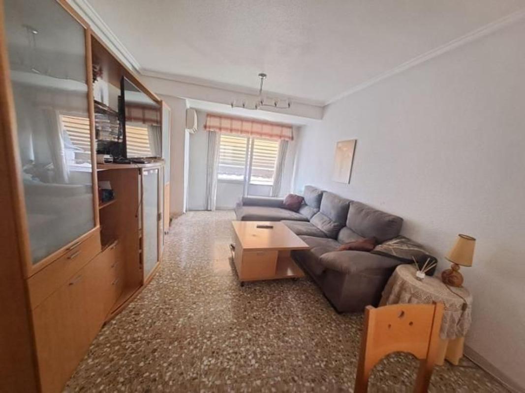 Propiedades en venta y alquiler en España photo 2