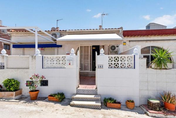 Casa de pueblo en La Siesta - El Salado - Torreta, Torrevieja photo 1
