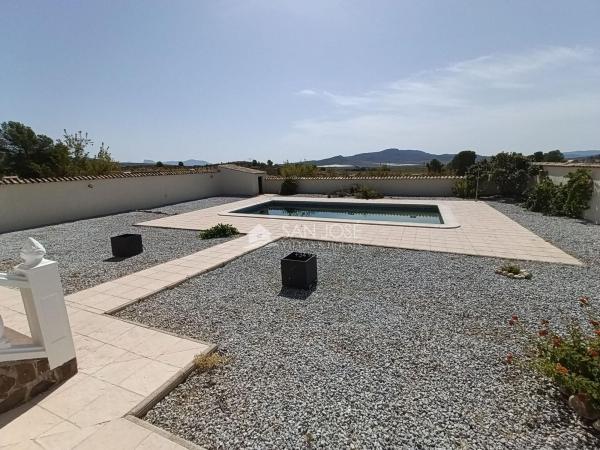 Casa o chalet independiente en Monovar thumbnail 3