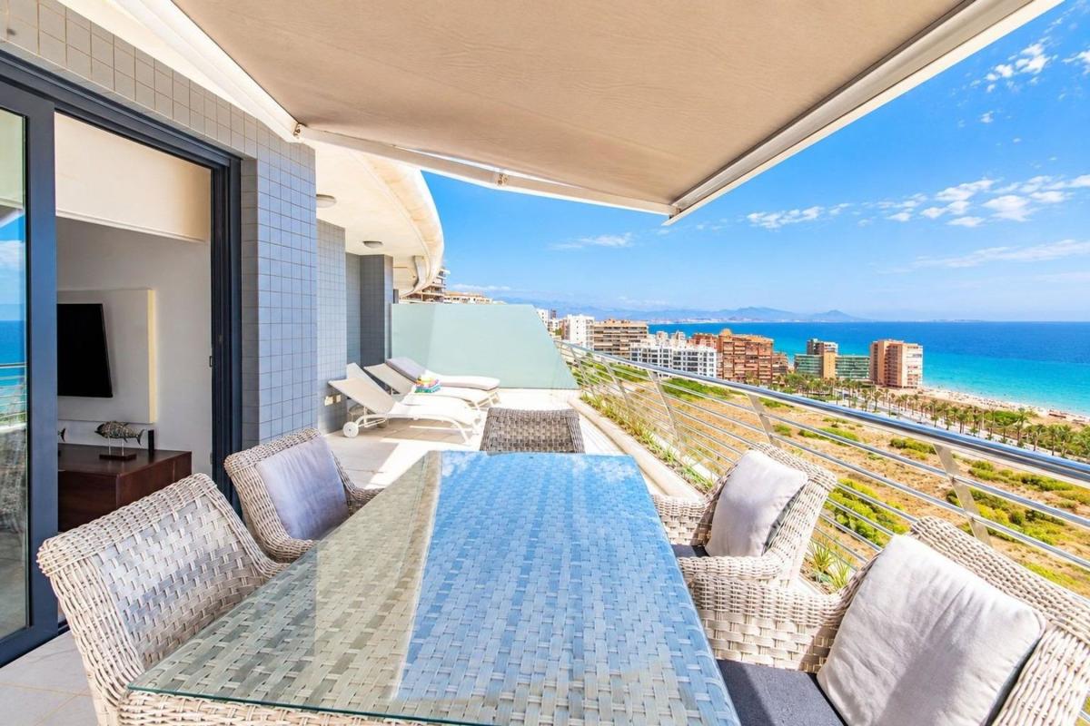 Sale of apartment in Piso en Paseo Soria, 10, Arenales del Sol, Elche / Elx, Elche / Elx
 photo 2